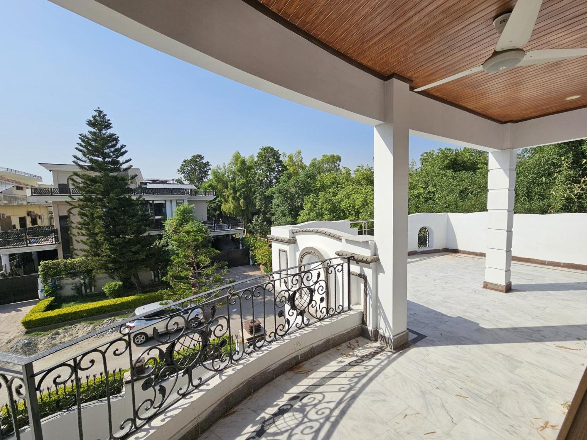 Butt Lodges 2 Islamabad Exterior foto